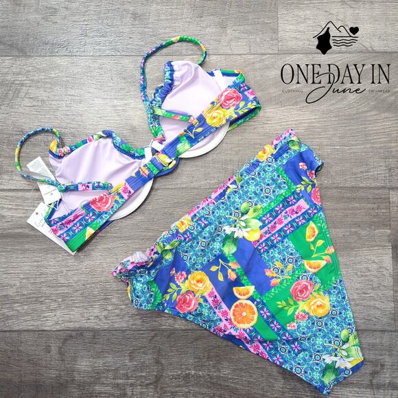 Cupshe High Waist Underwire Bikini Swimsuit Size M - Picture 7 of 7